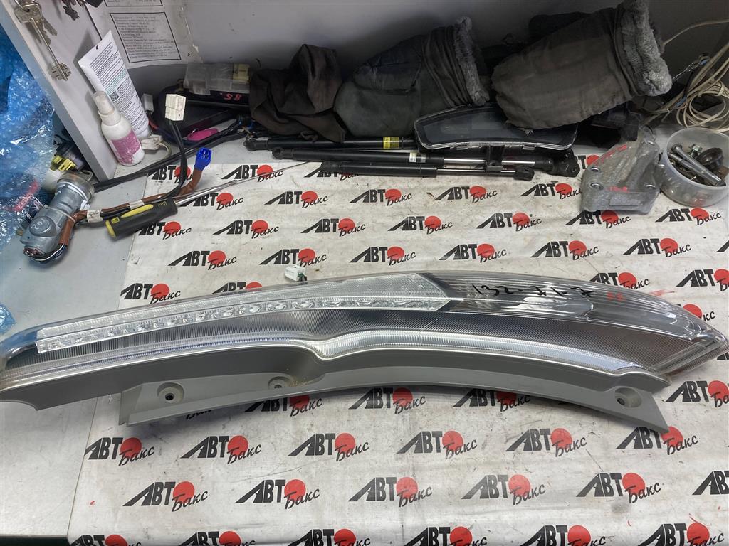 NISSAN LEAF AZE0 для Фонарь задний правый