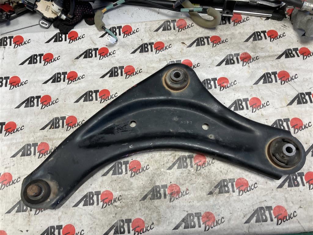 NISSAN LEAF AZE0 для Рычаг передний нижний левый