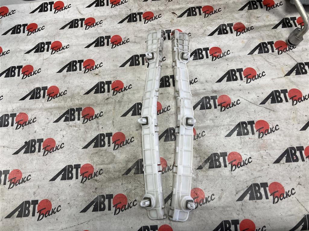 MITSUBISHI OUTLANDER CW5W для Крепление бампера заднее правое