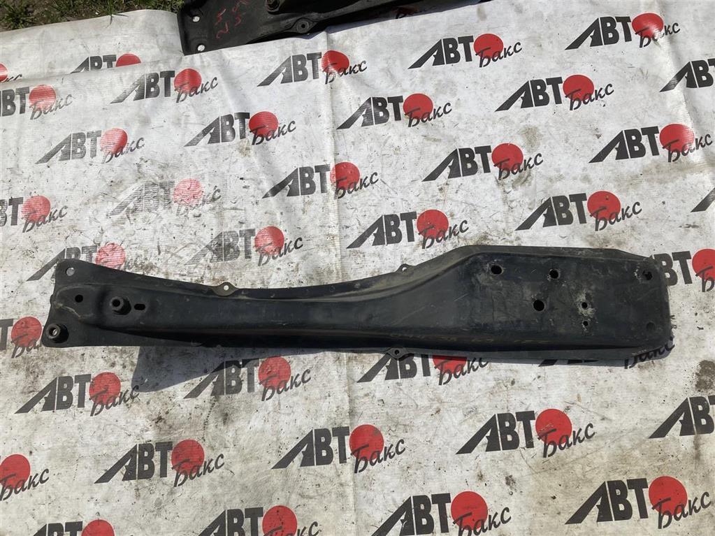 TOYOTA PREMIO NZT240/ZZT240/ZZT245/AZT240  для балка продольная