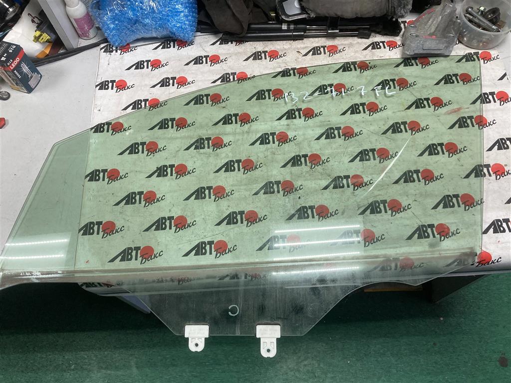 NISSAN LEAF AZE0 для Стекло двери передней левой