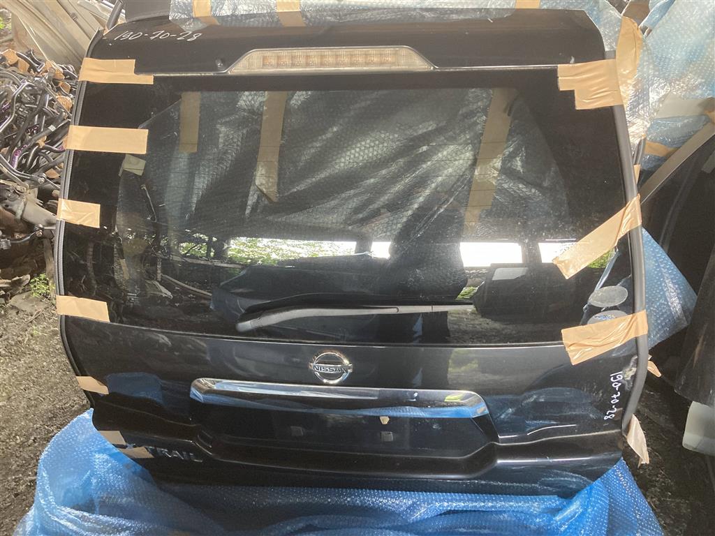 NISSAN X-TRAIL T31 для Дверь задка
