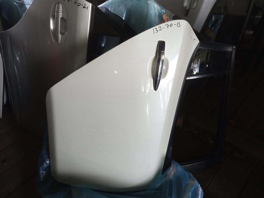 NISSAN LEAF AZE0 для Дверь задняя правая