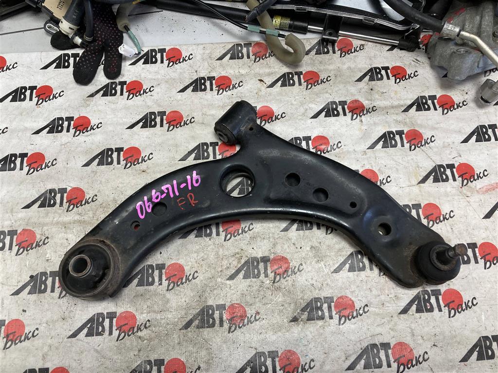 TOYOTA PASSO M700A для Рычаг передний нижний правый