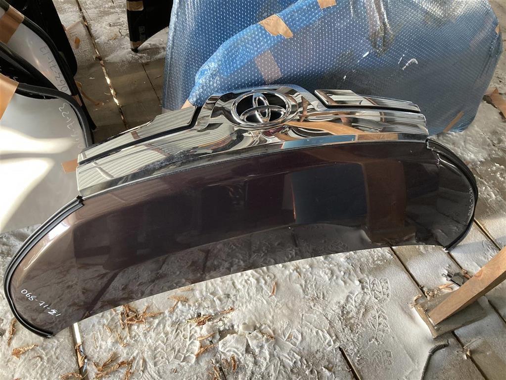 TOYOTA ROOMY M900A для Капот