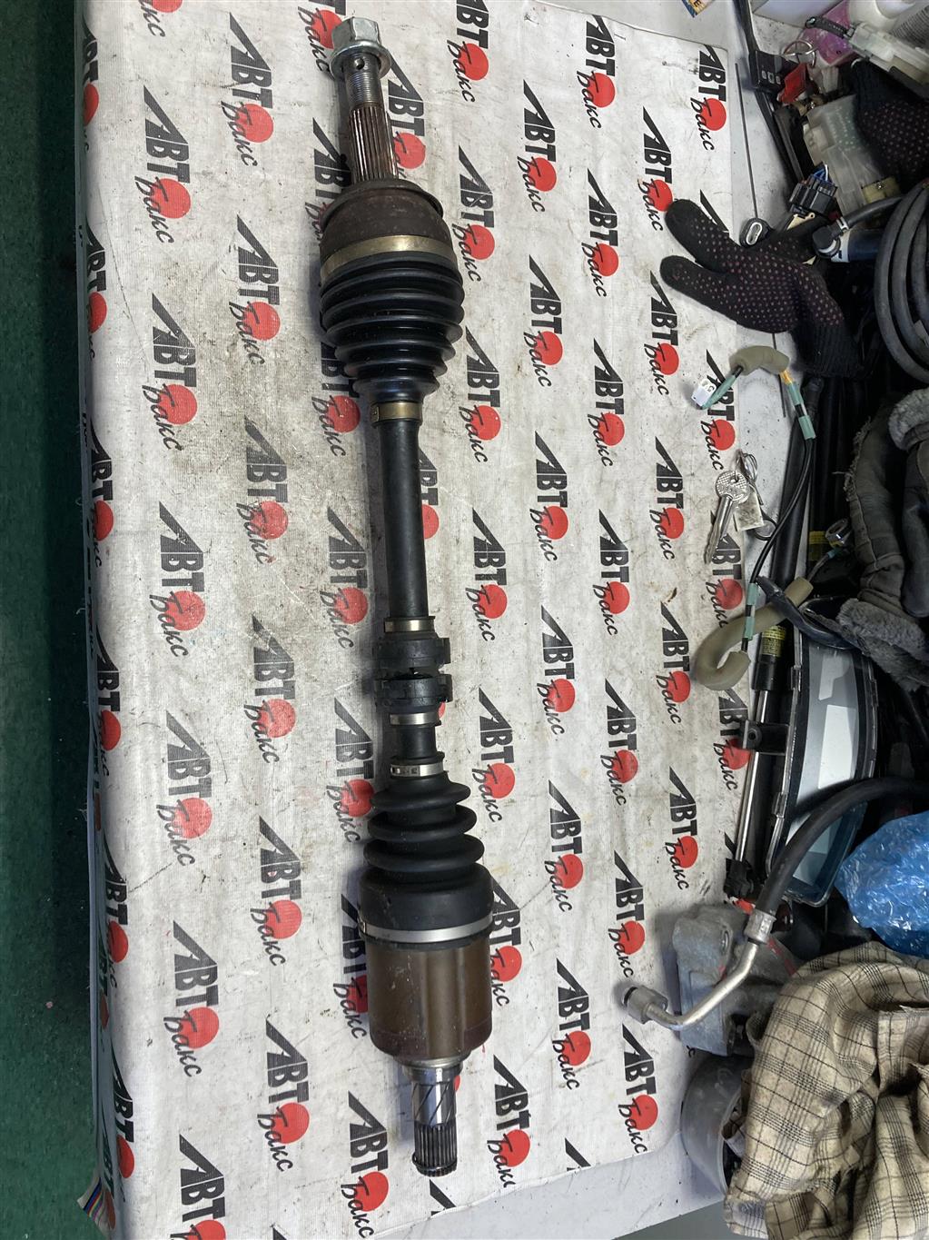 NISSAN X-TRAIL NT32 для Привод передний левый