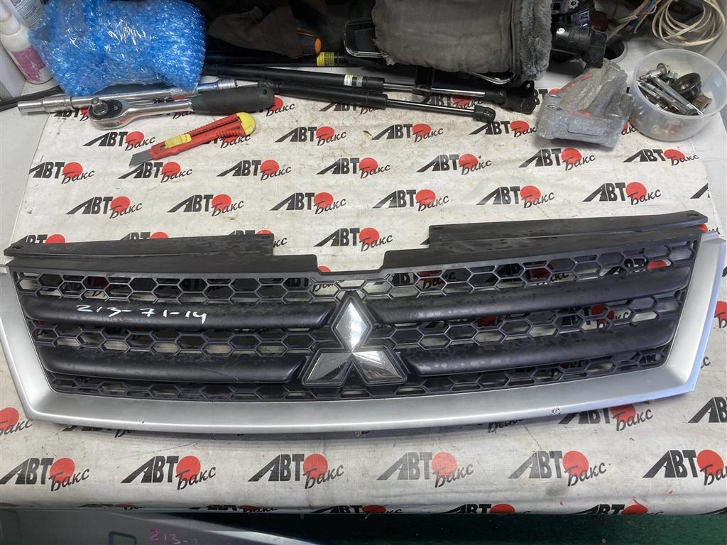 MITSUBISHI OUTLANDER CW5W для Решетка радиатора