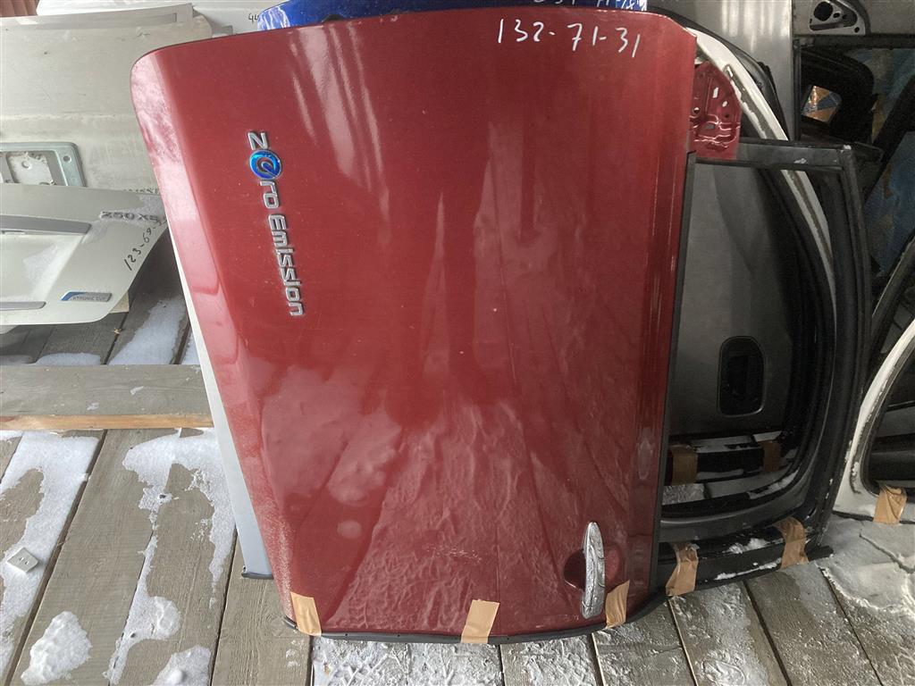 NISSAN LEAF AZE0 для Дверь передняя левая