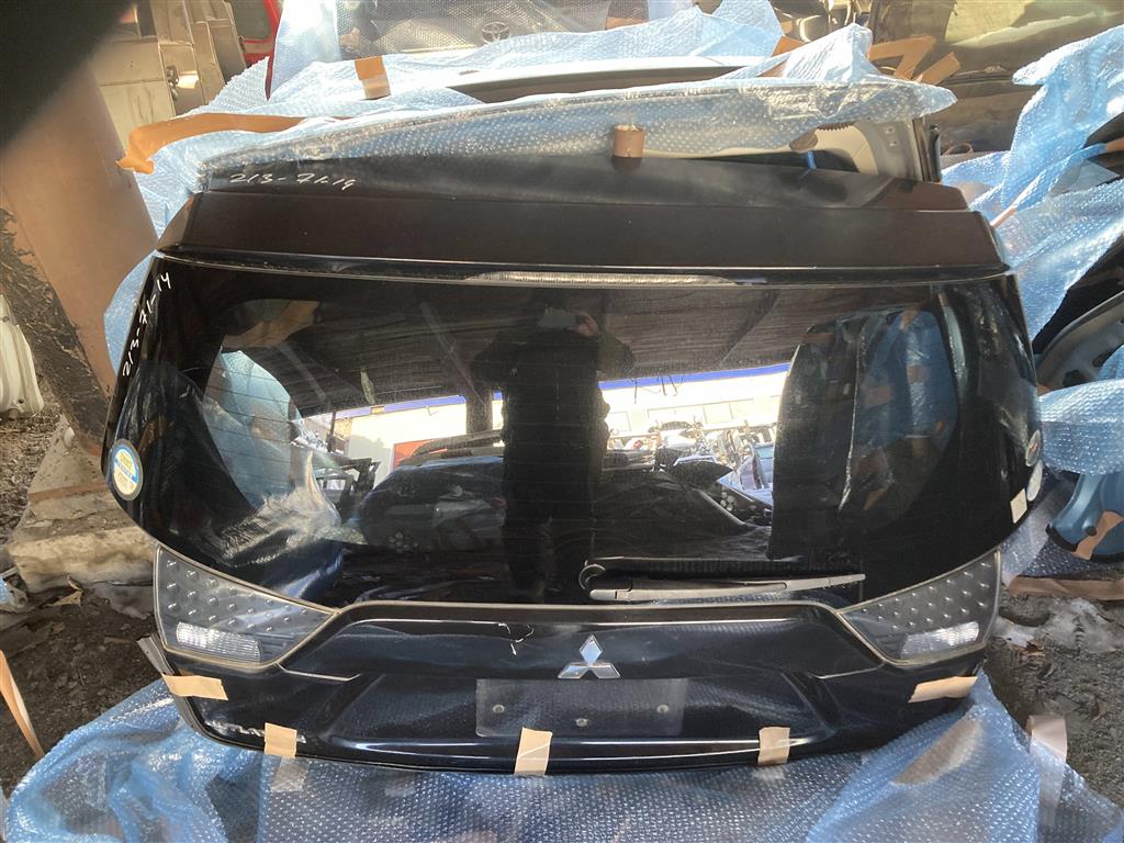 MITSUBISHI OUTLANDER CW5W для Дверь задка