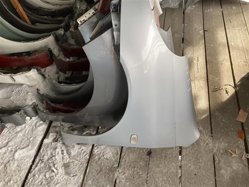 TOYOTA FUNCARGO NCP20/NCP21/NCP25 для Крыло переднее левое