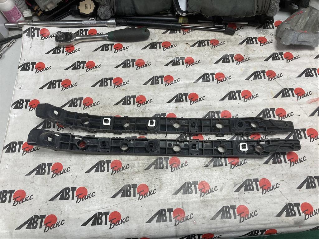 NISSAN X-TRAIL NT32 для Крепление бампера заднее правое