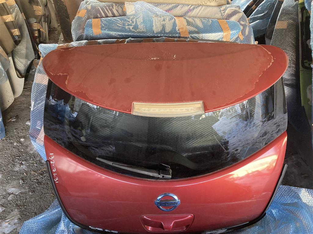 NISSAN LEAF AZE0 для Дверь задка