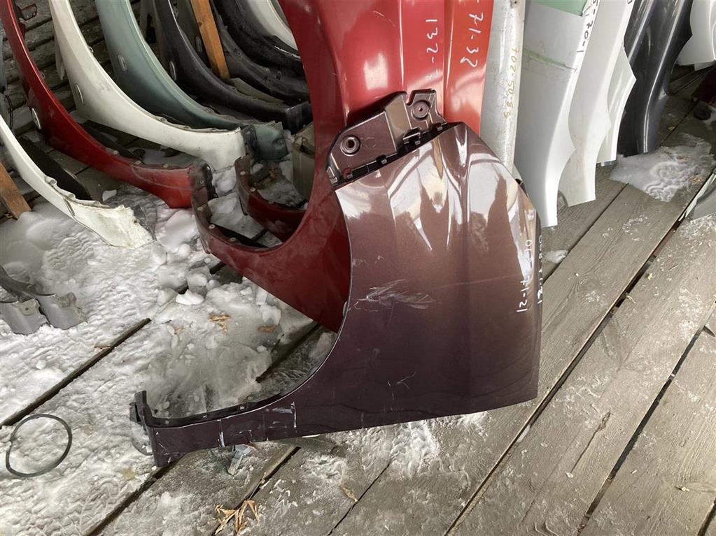 TOYOTA ROOMY M900A для Крыло переднее левое