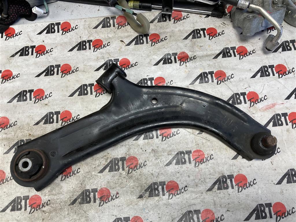 NISSAN NV200 VM20 для Рычаг передний нижний правый