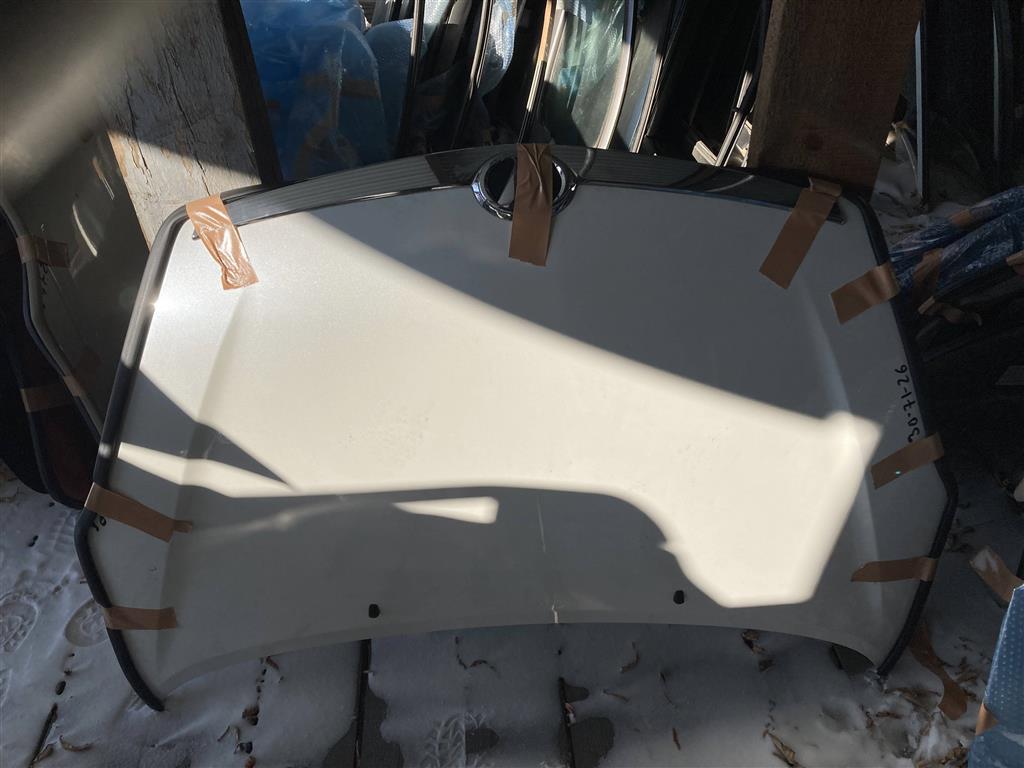 TOYOTA WISH ANE10G/ANE11W/ZNE10G/ZNE14G  для Капот