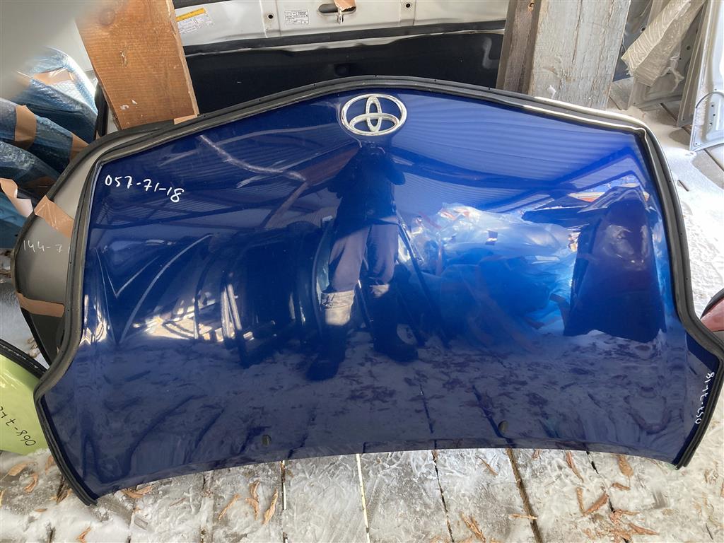 TOYOTA PRIUS NHW20 для Капот