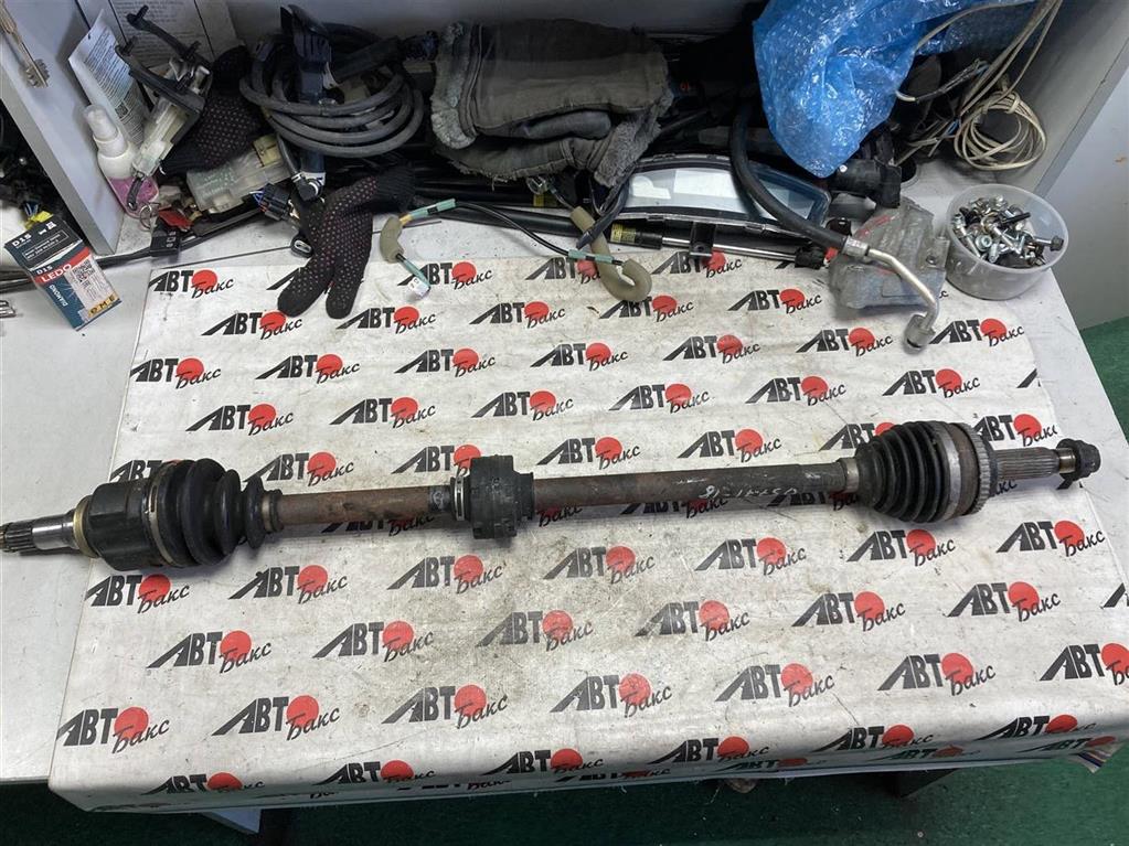 TOYOTA PRIUS NHW20 для Привод передний правый