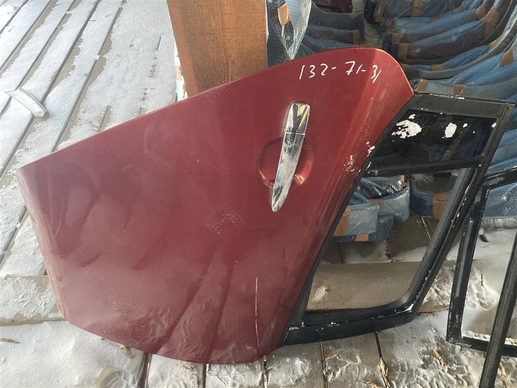 NISSAN LEAF AZE0 для Дверь задняя правая