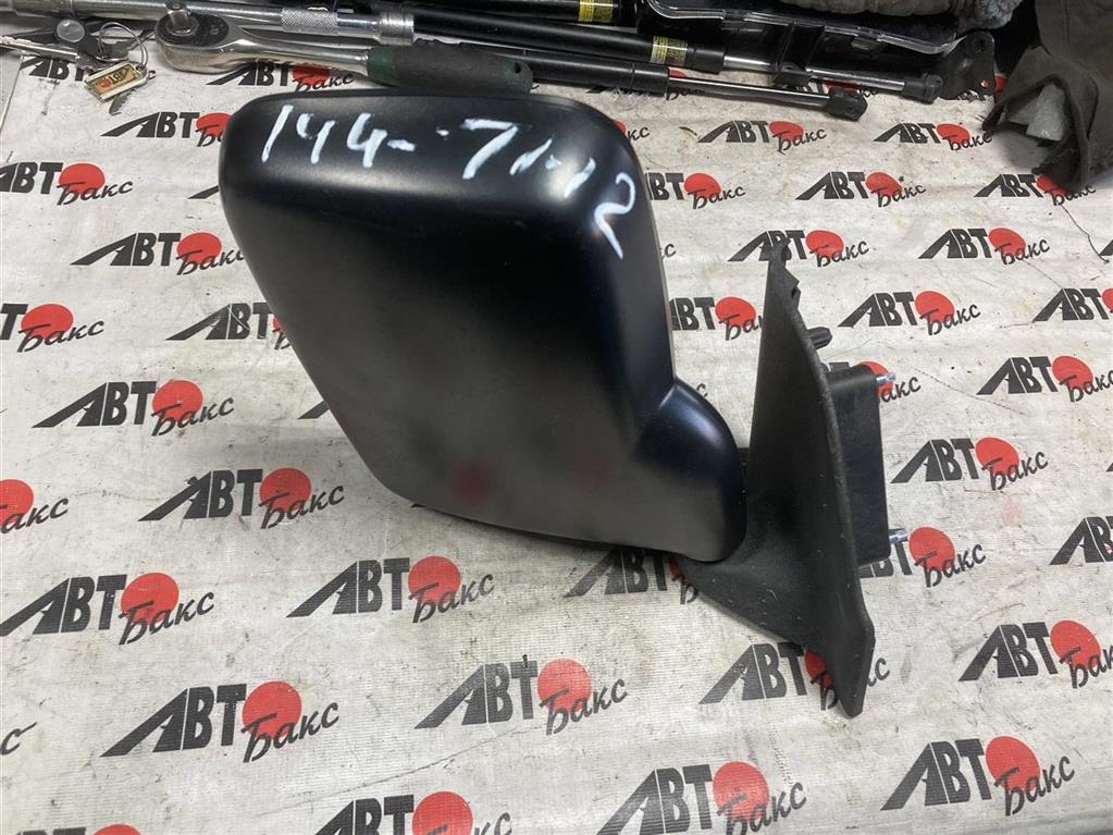 NISSAN NV200 VM20 для Зеркало правое