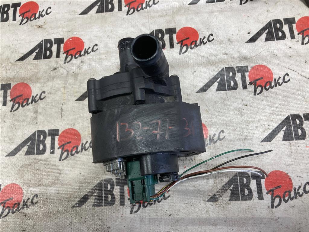 NISSAN LEAF AZE0 для Помпа инвертора