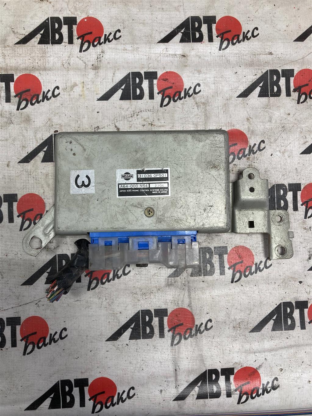 NISSAN CEDRIC PAY32/PBY32/PY32/Y32/UY32 для бЛОК УПРАВЛЕНИЯ  АКПП