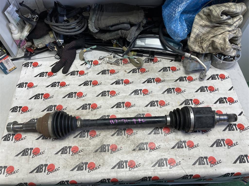 NISSAN LEAF AZE0 для Привод передний левый