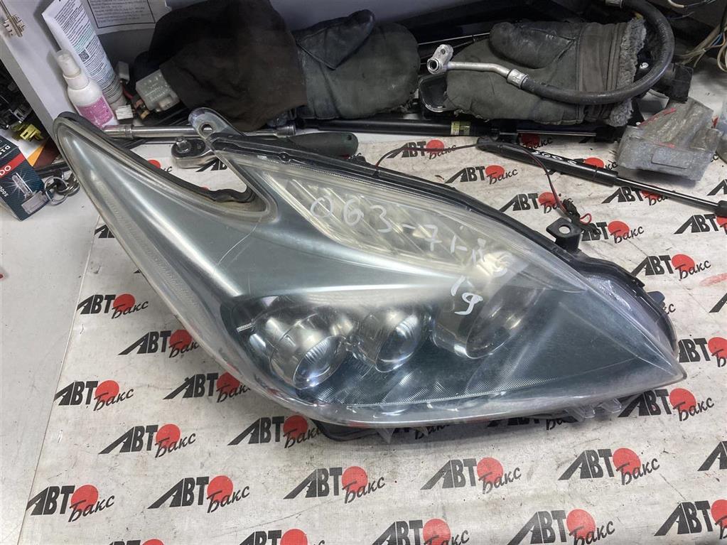 TOYOTA PRIUS ZVW30 для Фара передняя правая