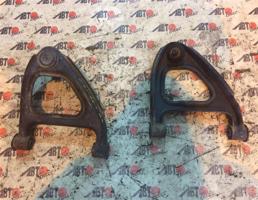 Рычаг задний верхний правый для TOYOTA CRESTA GX100/JZX100/GX105/JZX101/JZX105/LX100  запчасти бу