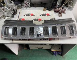 Решетка радиатора для MITSUBISHI DELICA D5 CV5W  запчасти бу