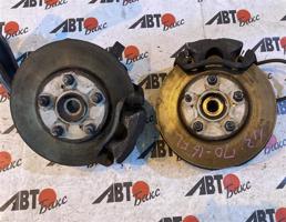 Ступица передняя правая для TOYOTA NOAH AZR60G/AZR65G  запчасти бу