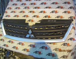 Решетка радиатора для MITSUBISHI OUTLANDER CW5W  запчасти бу