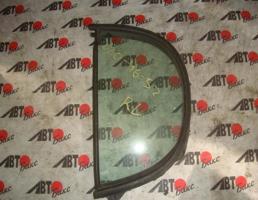 Стекло неподвижное для TOYOTA VITZ NCP10/NCP13/NCP15/SCP10/SCP13  запчасти бу