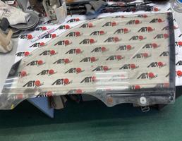 Стекло боковое переднее левое для TOYOTA CELSIOR UCF10/UCF11  запчасти бу