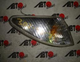 Фонарь боковой правый для MAZDA PREMACY CP8W/CPEW  запчасти бу