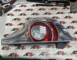 Фонарь задний правый для TOYOTA AQUA NHP10  запчасти бу