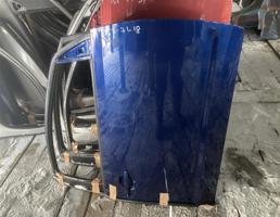 Дверь передняя правая для TOYOTA PRIUS NHW20  запчасти бу