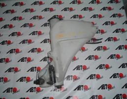 бачек омывателя для TOYOTA LUCIDA TCR10G/TCR11G/TCR20G/TCR21G/CXR10G/CXR11G/CXR20G/C  запчасти бу