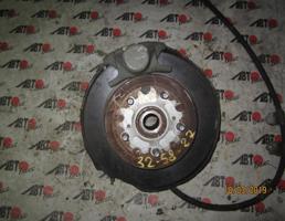 Ступица задняя правая для TOYOTA MARK II BLIT JZX110W/GX110W/GX115W/JZX115W  запчасти бу