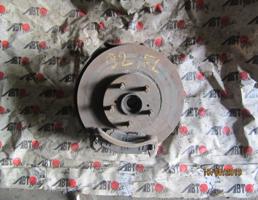 Ступица передняя левая для TOYOTA CELICA ST202/ST203/ST205/ST202C  запчасти бу