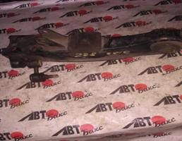 Рычаг передний нижний правый для MITSUBISHI DELICA PA4W/PD6W/PE6W/PF6W/PB4W/PC4W/PA5W/PB5W/PC5W/PD8W/  запчасти бу