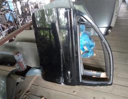 Дверь передняя левая для NISSAN MARCH AK12/BK12/BNK12/K12/YK12  запчасти бу