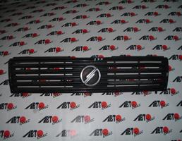 Решетка радиатора для NISSAN SUNNY B13/EB13/FB13/FNB13/HB13/HNB13/SB13/SNB13  запчасти бу