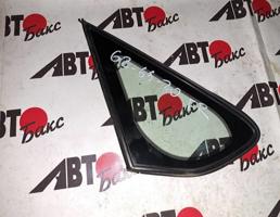 Стекло боковое переднее правое для TOYOTA RACTIS NCP105/NCP100/SCP100  запчасти бу