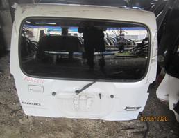 Дверь задка для SUZUKI JIMNY JB23W  запчасти бу