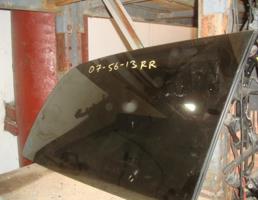 Стекло боковое заднее правое для TOYOTA EMINA TCR10G/TCR11G/TCR20G/TCR21G/CXR10G/CXR11G/CXR20G/C  запчасти бу