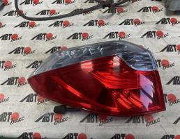 Фонарь задний левый для HONDA SHUTTLE GP7  запчасти бу