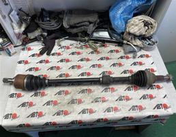 Привод передний правый для NISSAN NV200 VM20  запчасти бу