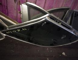 Стекло боковое заднее левое для SUBARU IMPREZA GG2/GG3/GG9/GGA  запчасти бу