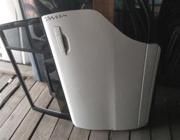 Дверь задняя левая для MITSUBISHI DION CR5W/CR6W/CR9W  запчасти бу