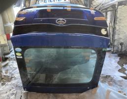 Дверь задка для TOYOTA PRIUS NHW20  запчасти бу